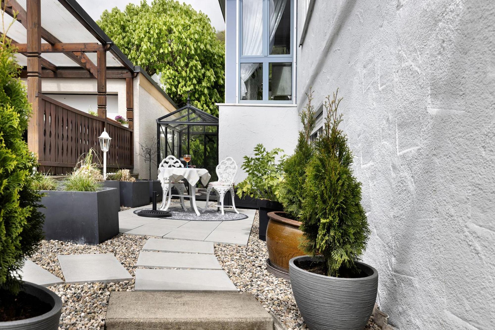 Apartment Am Tobelbach Oberlenningen Exterior photo